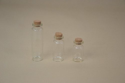 Family sticlăcse plută cu dop 2,2*4cm p20