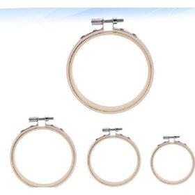   Family cadru de broderie lemn, interior d: 17cm, exterior d: 19cm