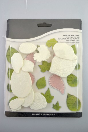 Family marcipán/fondant mintázó többrészes műa. szirmok és levelek