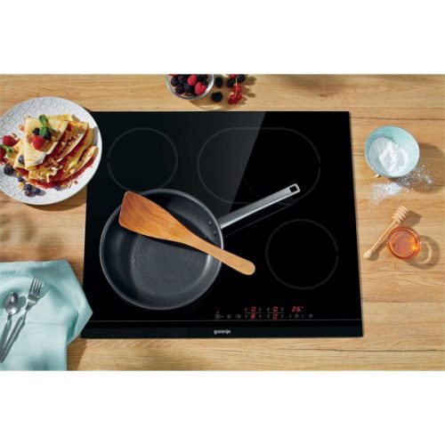 Gorenje ECT643BCSC fekete, beépíthető, elektromos üvegkerámia, főzőzóna: 4, beépíthető méret: 56cm, főzőlap