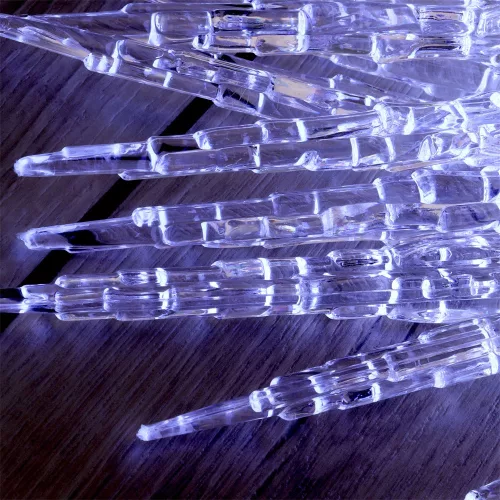 Iris jégcsap alakú több programos/3m/fehér/30db LED-es/3xAA elemes fényfüzér, fénydekoráció