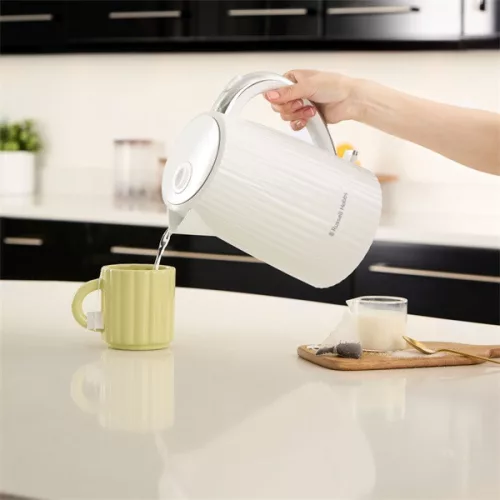Russell Hobbs 27360-70/RH Eden 1,7L-es fehér vízforraló