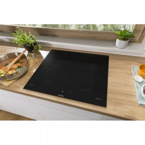 Gorenje GI601FMC fekete, beépíthető, indukciós, főzőzóna: 4, beépíthető méret: 56cm, főzőlap