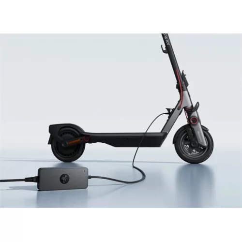 Segway eKickScooter Flash Charger 48V akkumulátor töltő