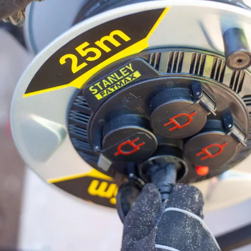 STANLEY kábeldob, IP44,  25m kábellel, H07RN-F 3G2,5
